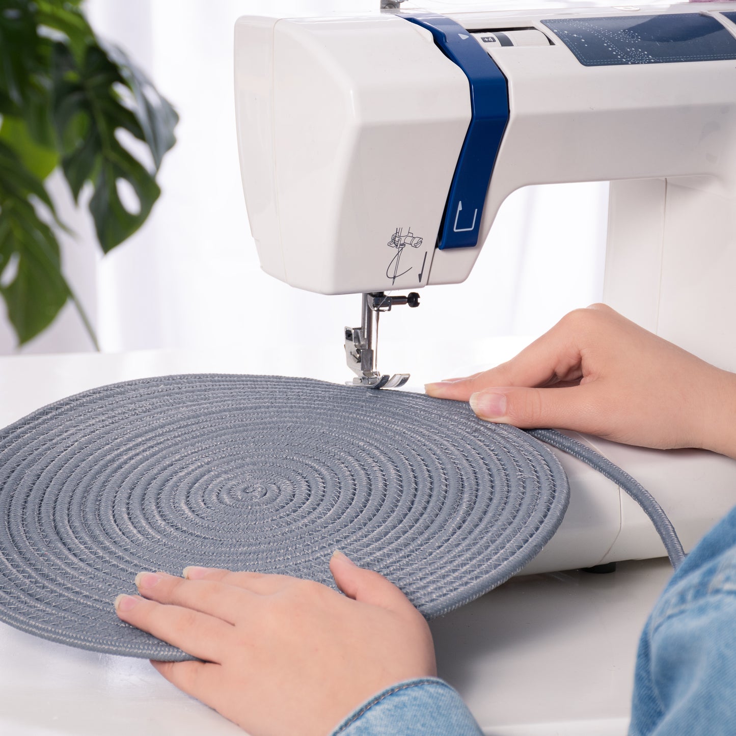 Lot de sous plat rond tressé 32 cm