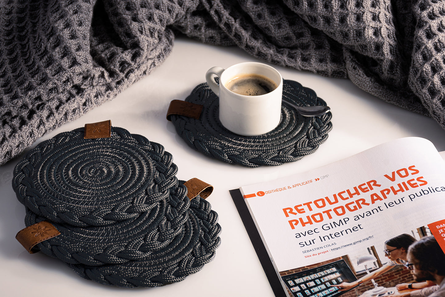 Sous-tasse tressé