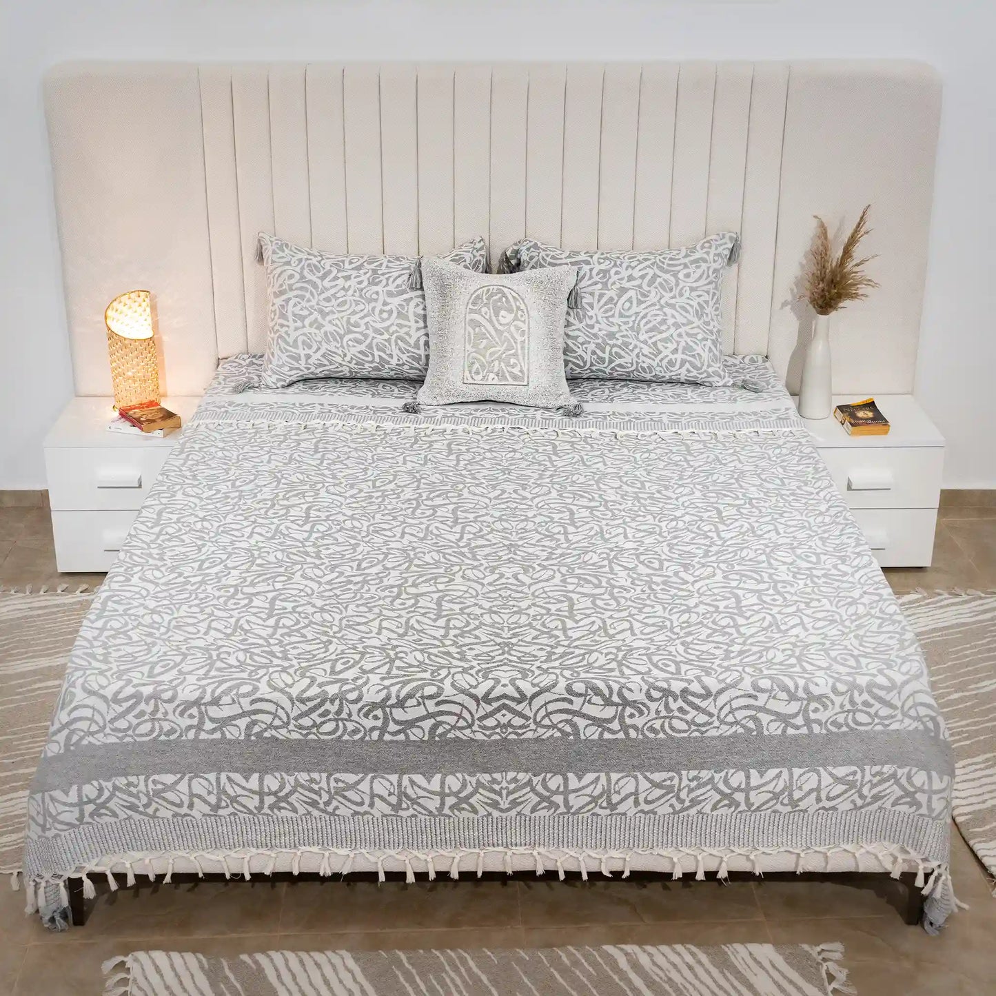 Parure de lit Design Calligraphie Avec 2 Housses de coussins