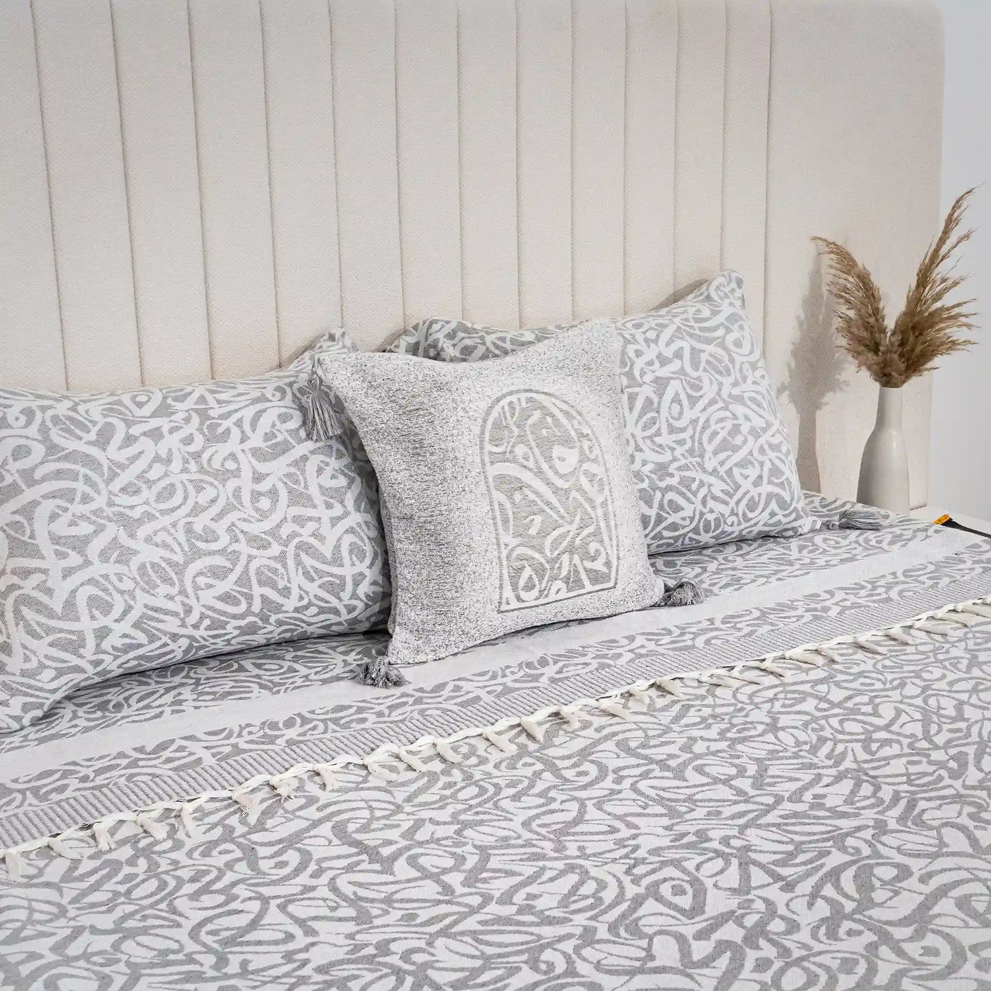 Parure de lit Design Calligraphie Avec 2 Housses de coussins
