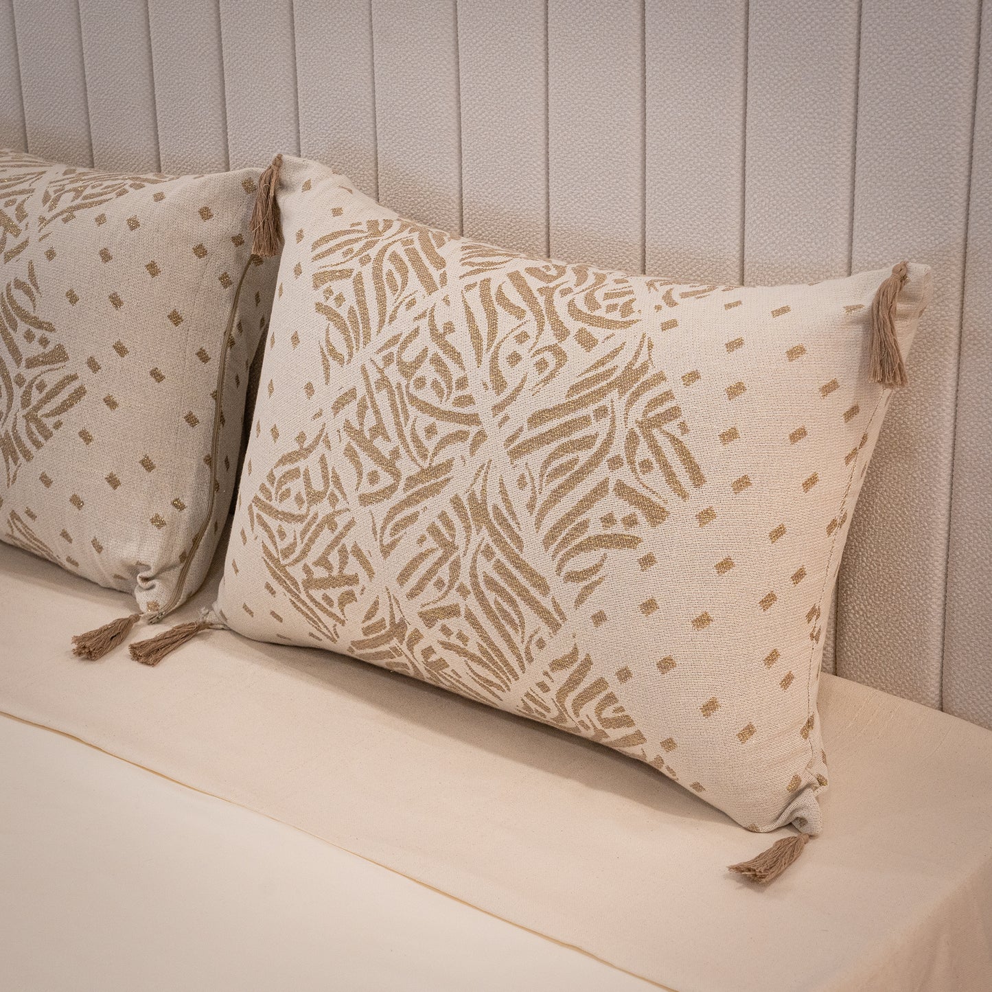 Chemin de lit Calligraphie + 2 Housses de coussin