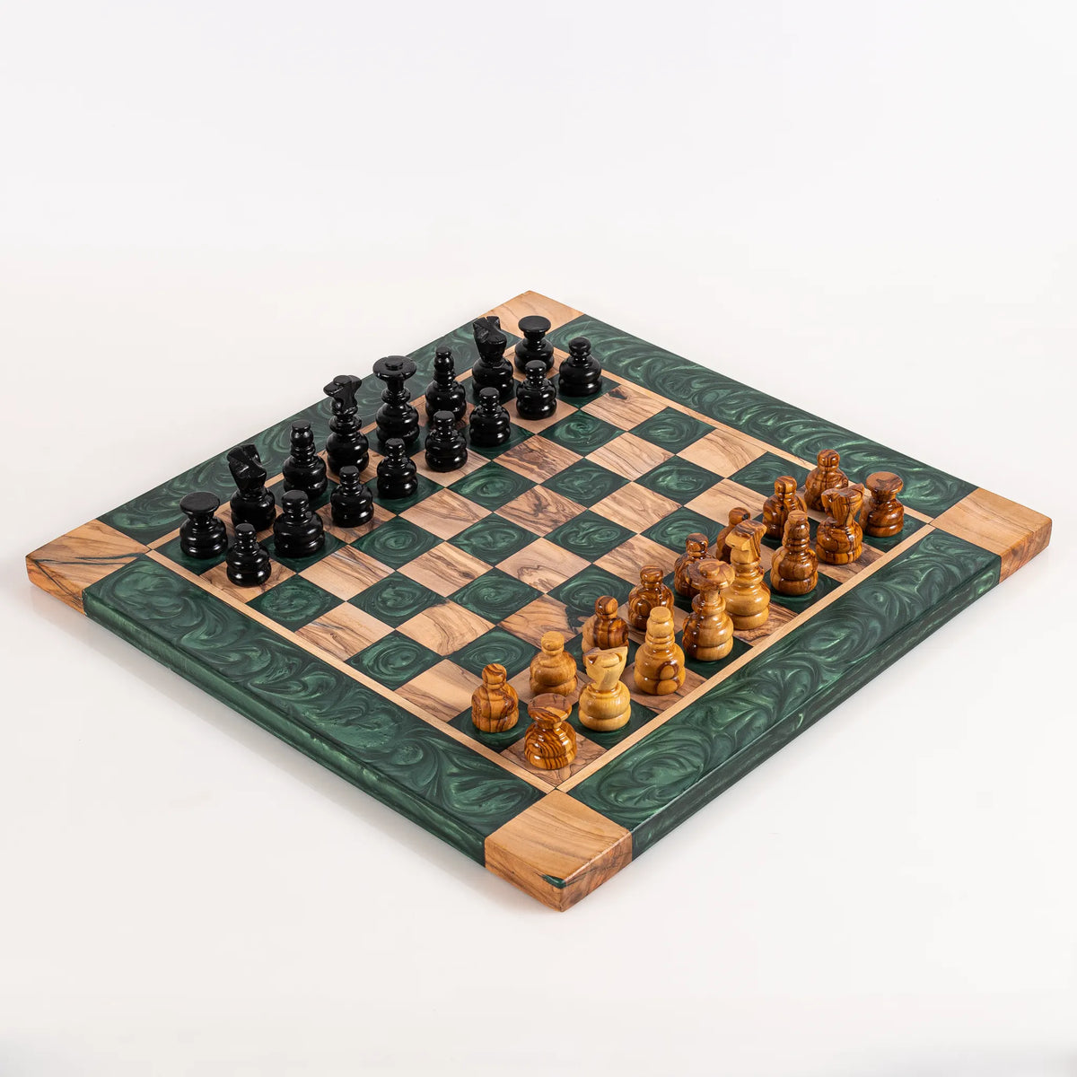 Jeu d’échecs en bois d’olivier – Vert