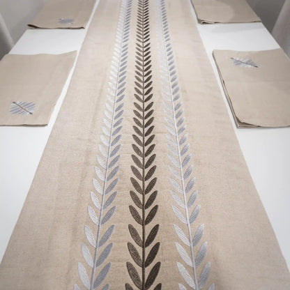 Chemin de Table en Lin Brodé - ARA