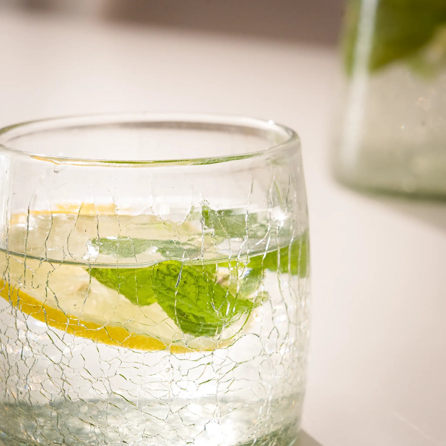 Service Eau de 6 personnes en verre soufflé – carafe & verres – Teinte miel