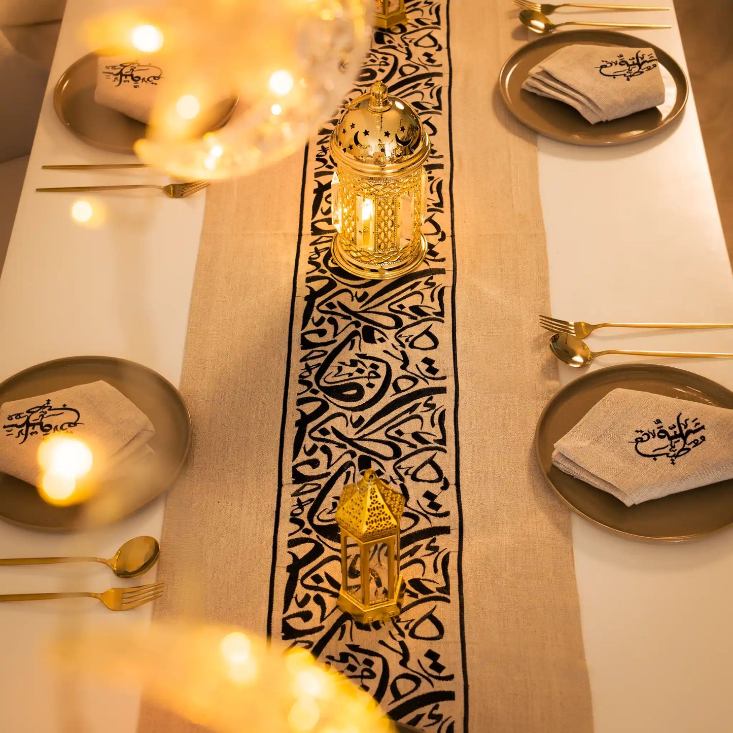 Chemin de table Calligraphie