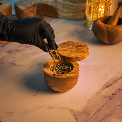 Boîte à Épices en Bois d’Olivier