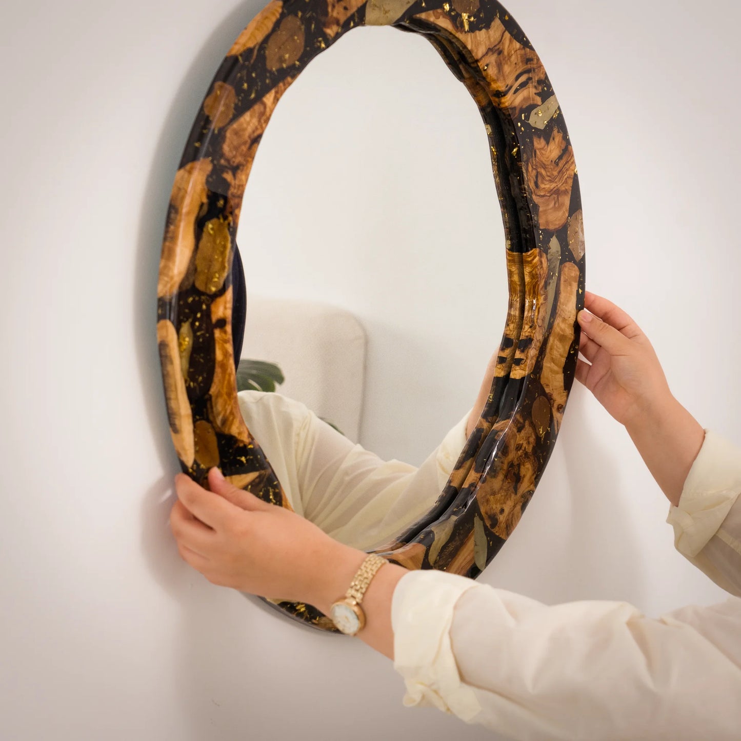 Miroir mural Prestige de 60 cm pour décoration intérieure moderne et raffinée