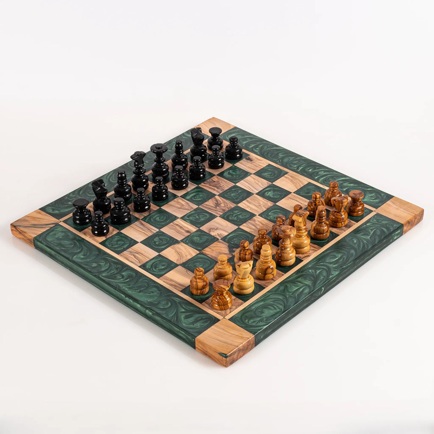 Jeu d’échecs en bois d’olivier – Vert