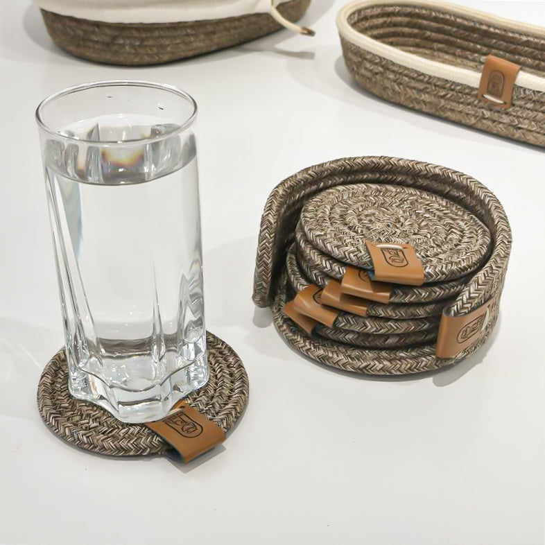 Set de Sous-Tasses en Fil Tressé